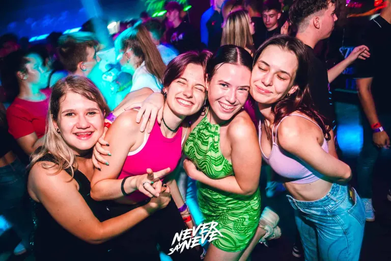 GÓLYAAVATÓ | 2023.09.22. SZÉKESFEHÉRVÁR, ALBABAR - 15. fotó