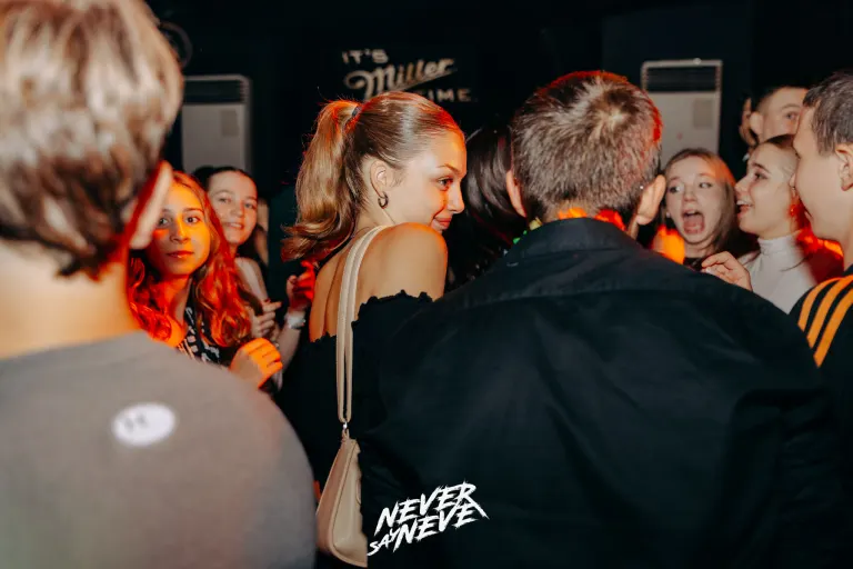 ÖSSZBULI SÁRA AFTER | 2025.09.20. SZEGED, JATE - 13. fotó