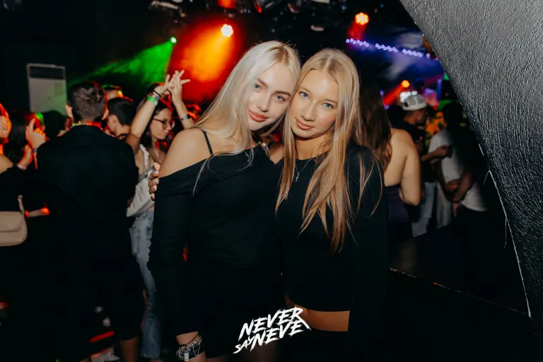 ÖSSZBULI SÁRA AFTER | 2025.09.20. SZEGED, JATE - 15. fotó