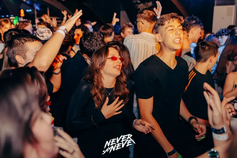 ÖSSZBULI SÁRA AFTER | 2025.09.20. SZEGED, JATE - 42. fotó