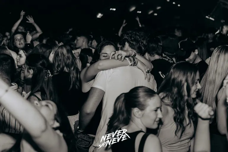 ÖSSZBULI SÁRA AFTER | 2025.09.20. SZEGED, JATE - 57. fotó