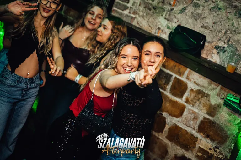 KOCH SZALAGAVATÓ AFTERPARTY | 2025.12.12. PÉCS, SÖRHÁZ - 14. fotó
