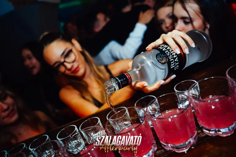 KOCH SZALAGAVATÓ AFTERPARTY | 2025.12.12. PÉCS, SÖRHÁZ - 54. fotó