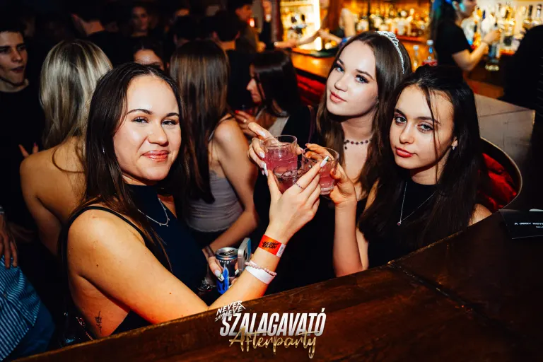 KOCH SZALAGAVATÓ AFTERPARTY | 2025.12.12. PÉCS, SÖRHÁZ - 61. fotó