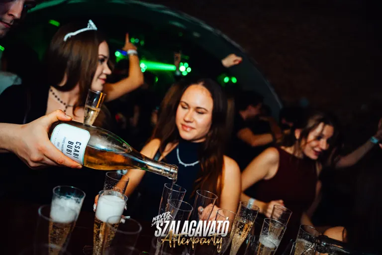 KOCH SZALAGAVATÓ AFTERPARTY | 2025.12.12. PÉCS, SÖRHÁZ - 69. fotó