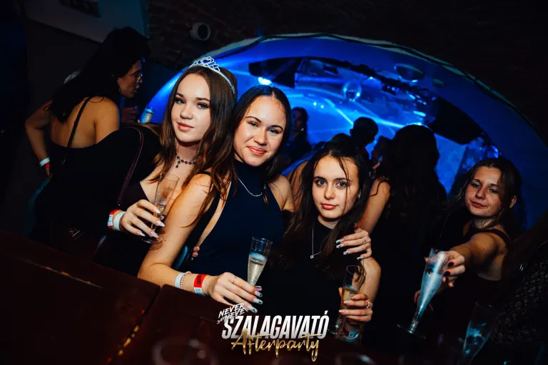 KOCH SZALAGAVATÓ AFTERPARTY | 2025.12.12. PÉCS, SÖRHÁZ - 79. fotó
