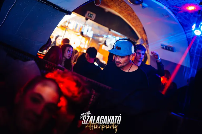 KOCH SZALAGAVATÓ AFTERPARTY | 2025.12.12. PÉCS, SÖRHÁZ - 88. fotó