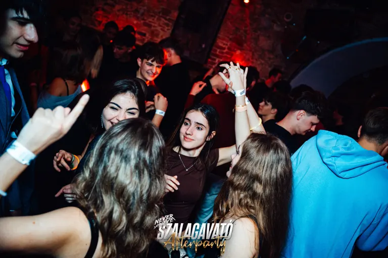 KOCH SZALAGAVATÓ AFTERPARTY | 2025.12.12. PÉCS, SÖRHÁZ - 89. fotó