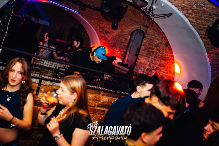 KOCH SZALAGAVATÓ AFTERPARTY | 2025.12.12. PÉCS, SÖRHÁZ - 97. fotó