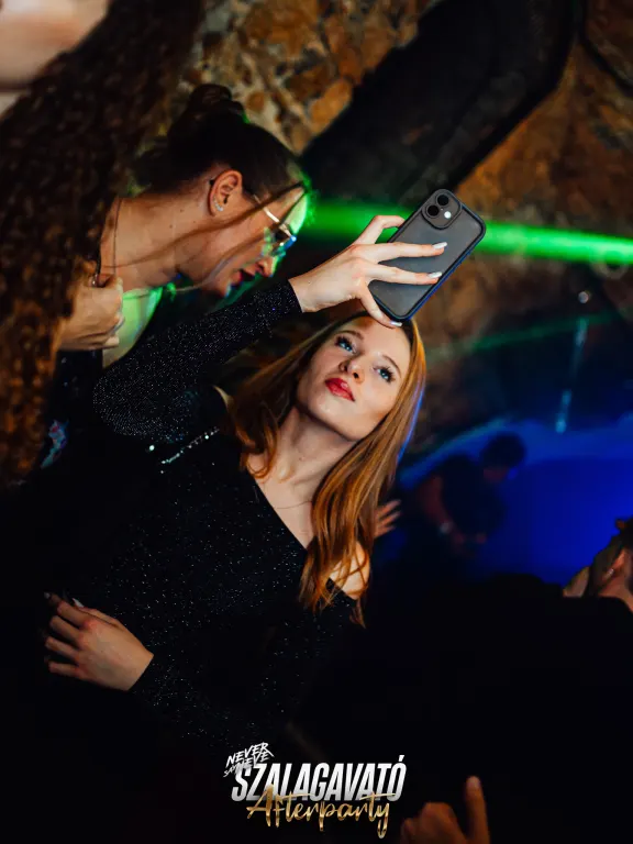 KOCH SZALAGAVATÓ AFTERPARTY | 2025.12.12. PÉCS, SÖRHÁZ - 107. fotó