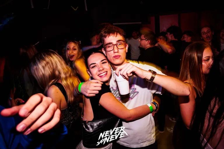 ÖSSZBULI KR*DY & V*SVÁRI | 2026.05.22. NYÍREGYHÁZA, CLUB HOLLYWOOD - 33. fotó
