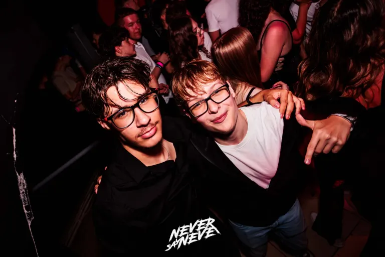 ÖSSZBULI KR*DY & V*SVÁRI | 2026.05.22. NYÍREGYHÁZA, CLUB HOLLYWOOD - 48. fotó